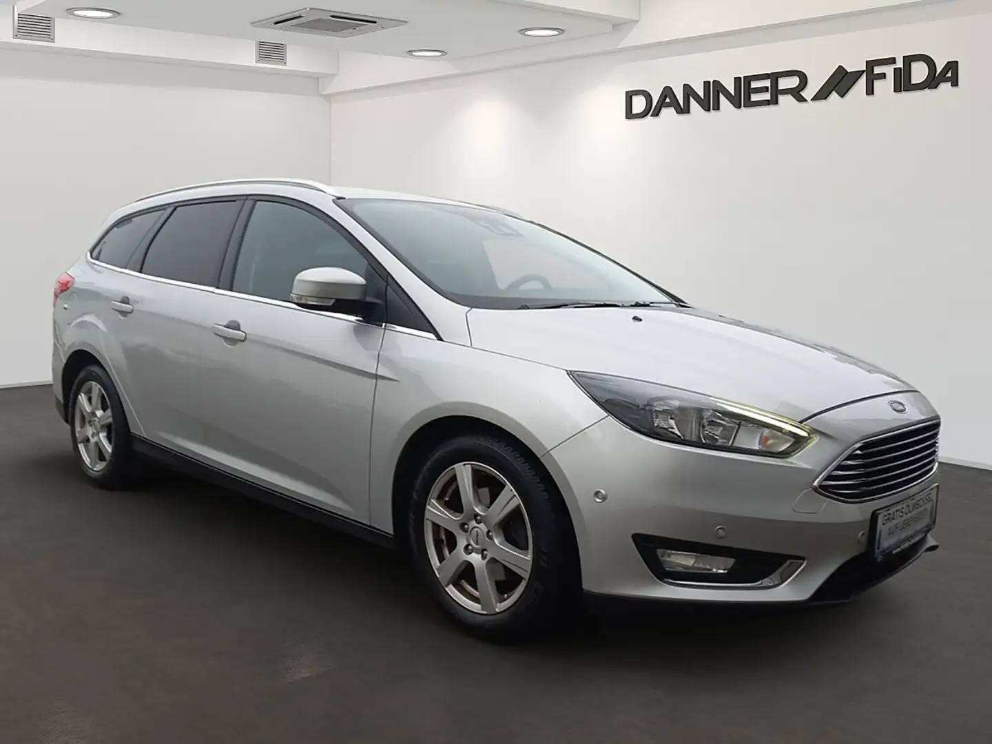 Ford Focus Traveller 120PS Diesel/Schaltgetriebe 1,5 TDCi ... Argent - 2