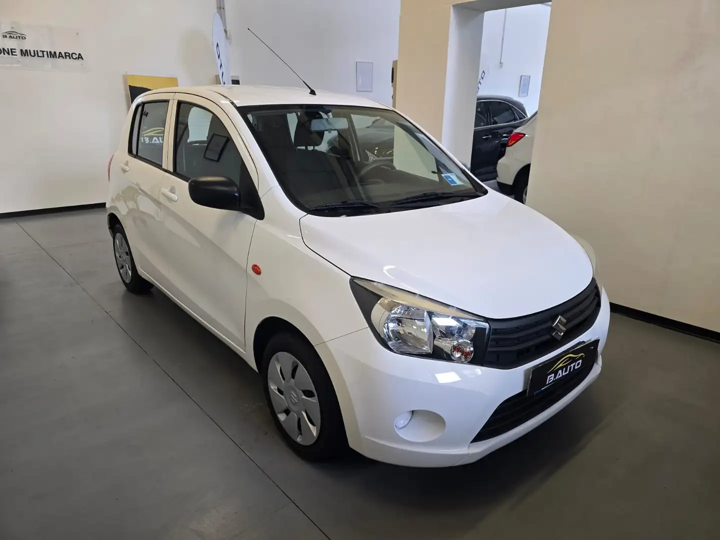 Suzuki Celerio Celerio 1.0 dualjet Top s Alb - 1