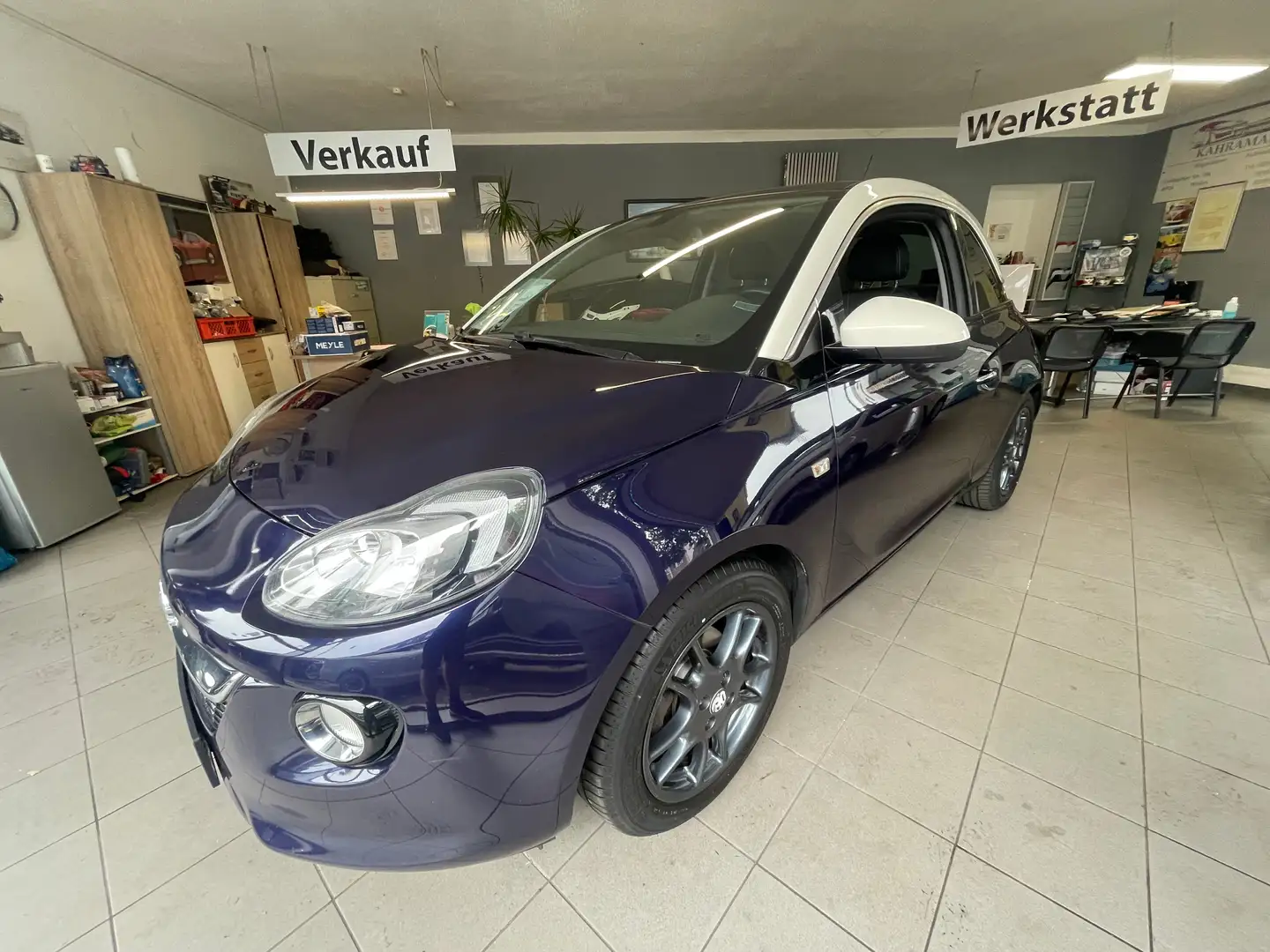 Opel Adam Glam*1,4I +KLIMA+LEDER+PANO* - 1