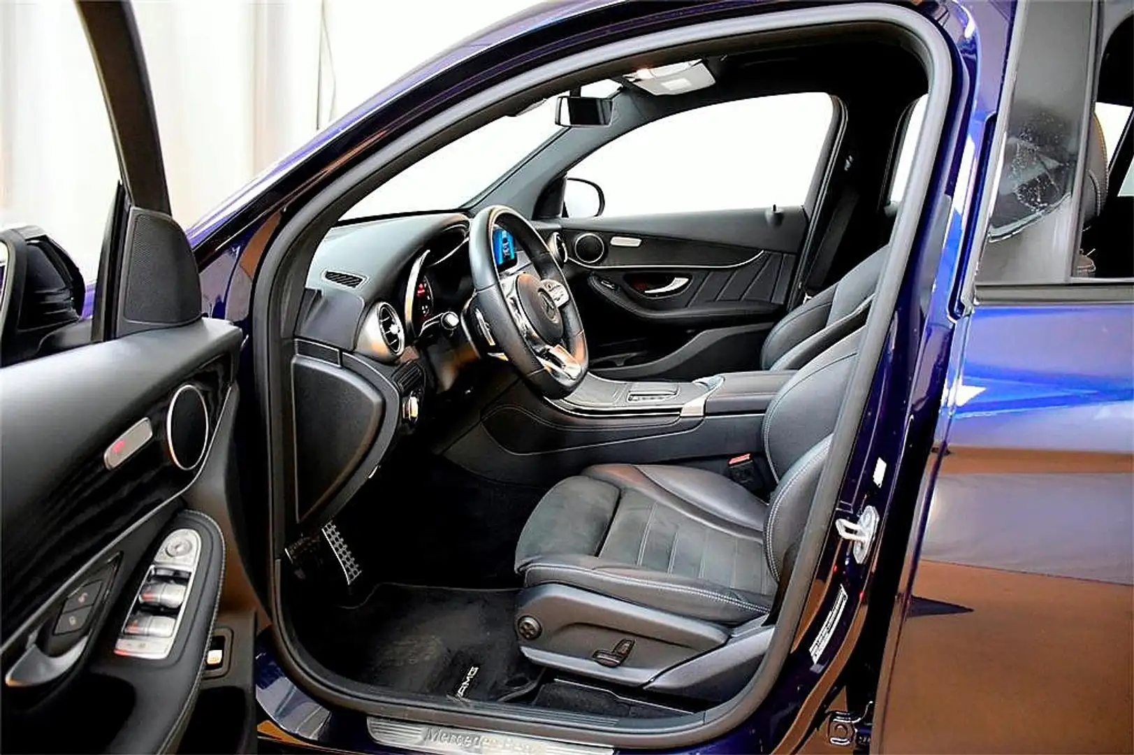 Mercedes-Benz GLC 300 d Coupé 4MATIC Aut. Blau - 2