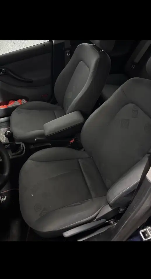 SEAT Leon 1,9 Stella TDI, foto 3