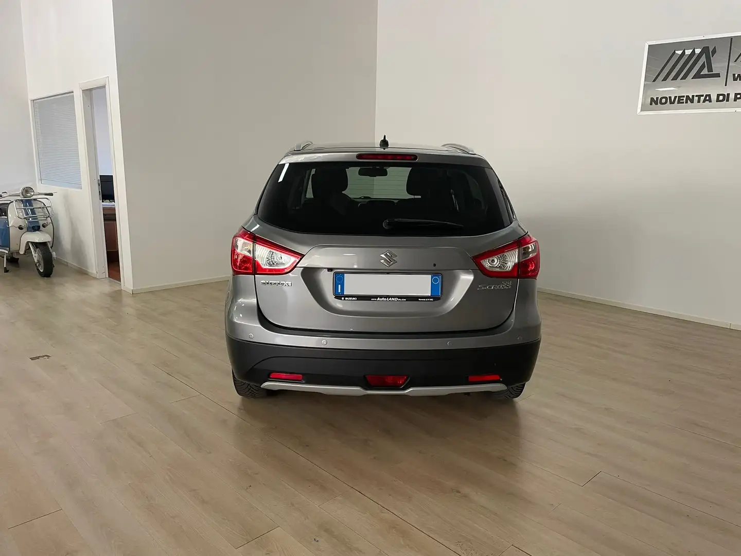 Suzuki SX4 S-Cross S-Cross 1.6 vvt Top 2wd *** GPL*** Gris - 2