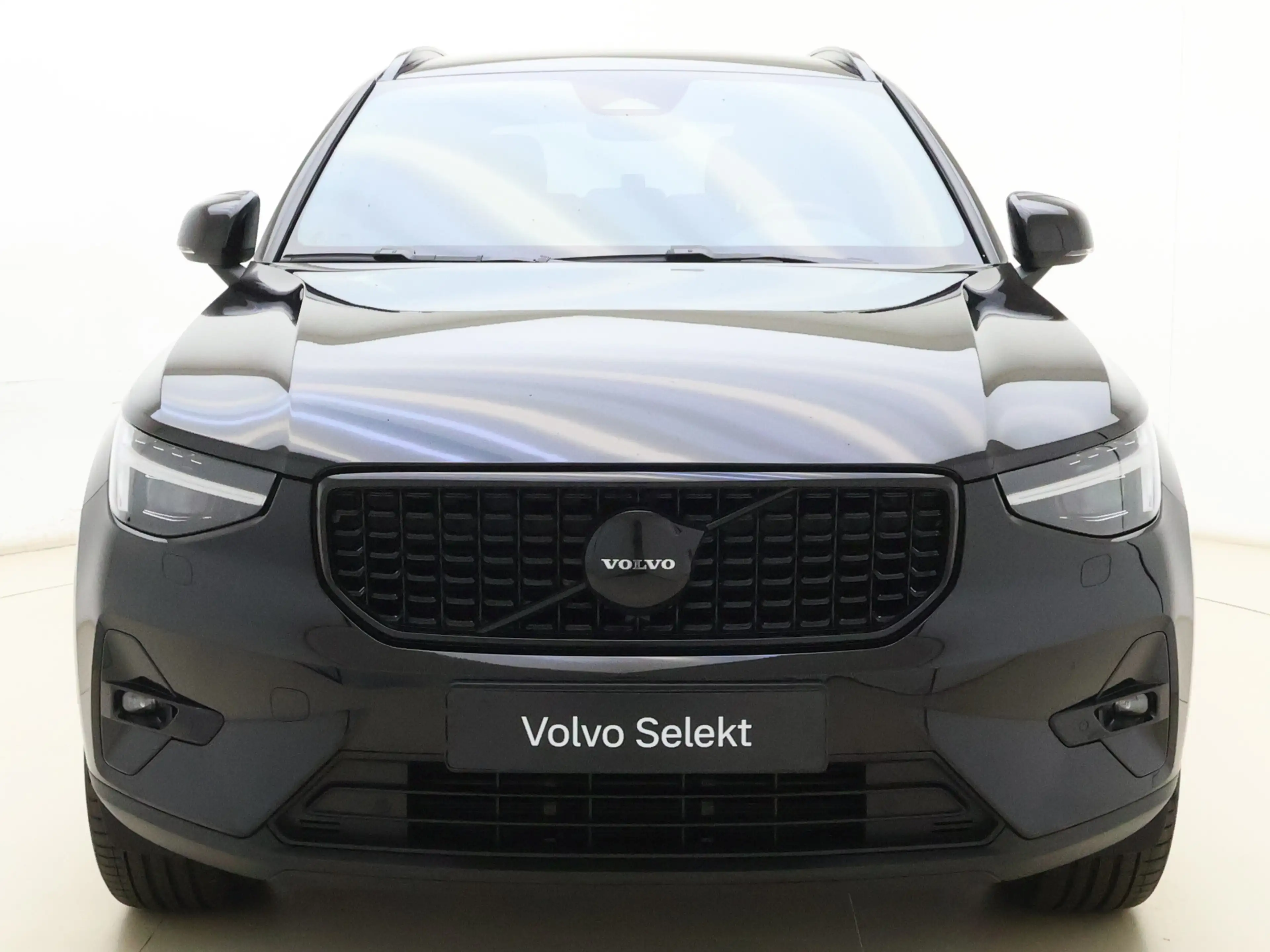 Volvo XC40 B3 177pk Plus Black Edition / Harman Kardon audio — photo 3