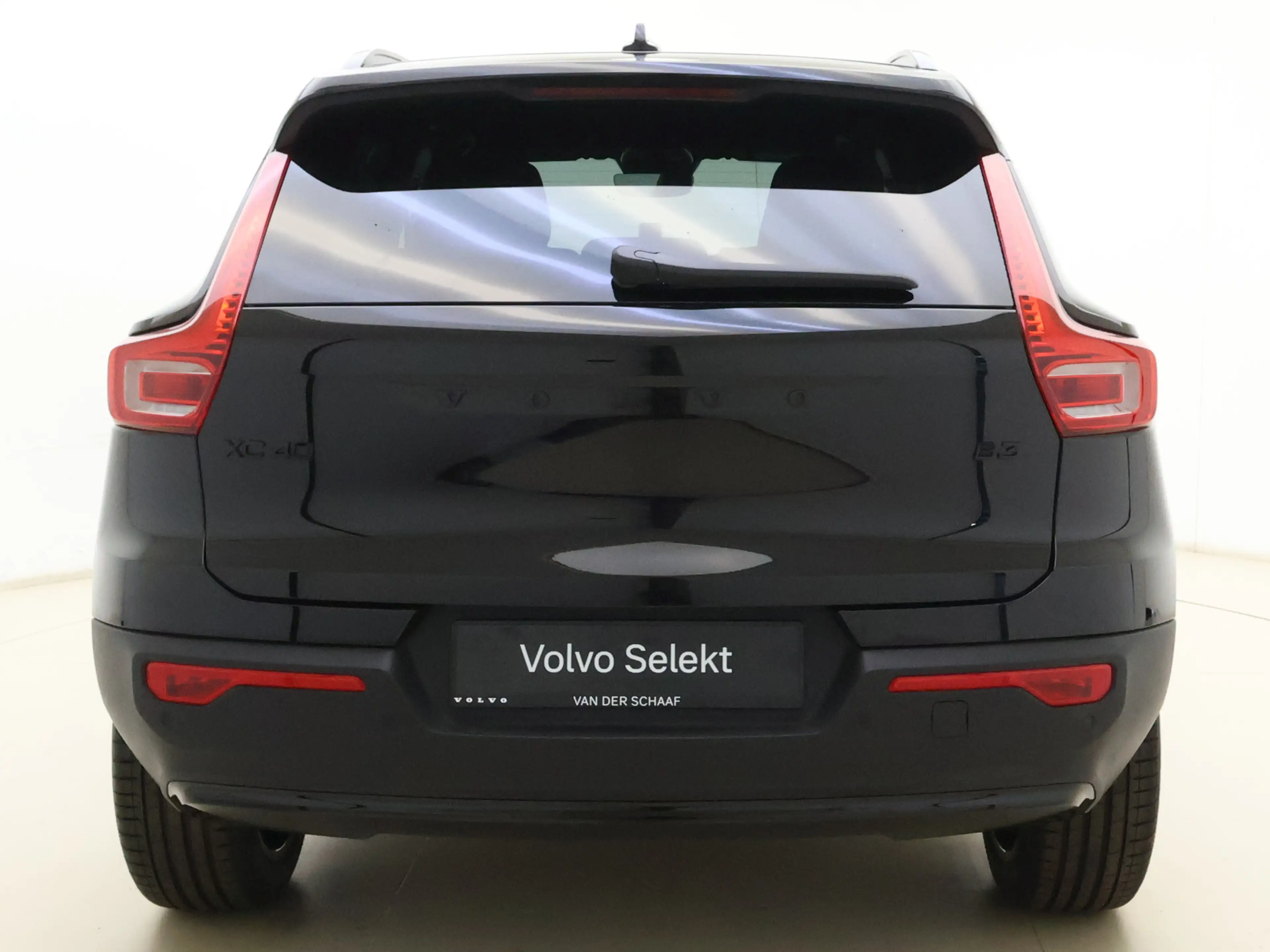 Volvo XC40 B3 177pk Plus Black Edition / Harman Kardon audio — photo 7