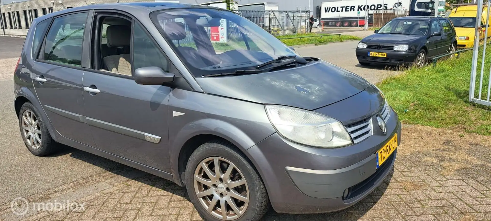 Renault Scenic 2.0-16V Dynamique Comfort km 276289 Gris - 1