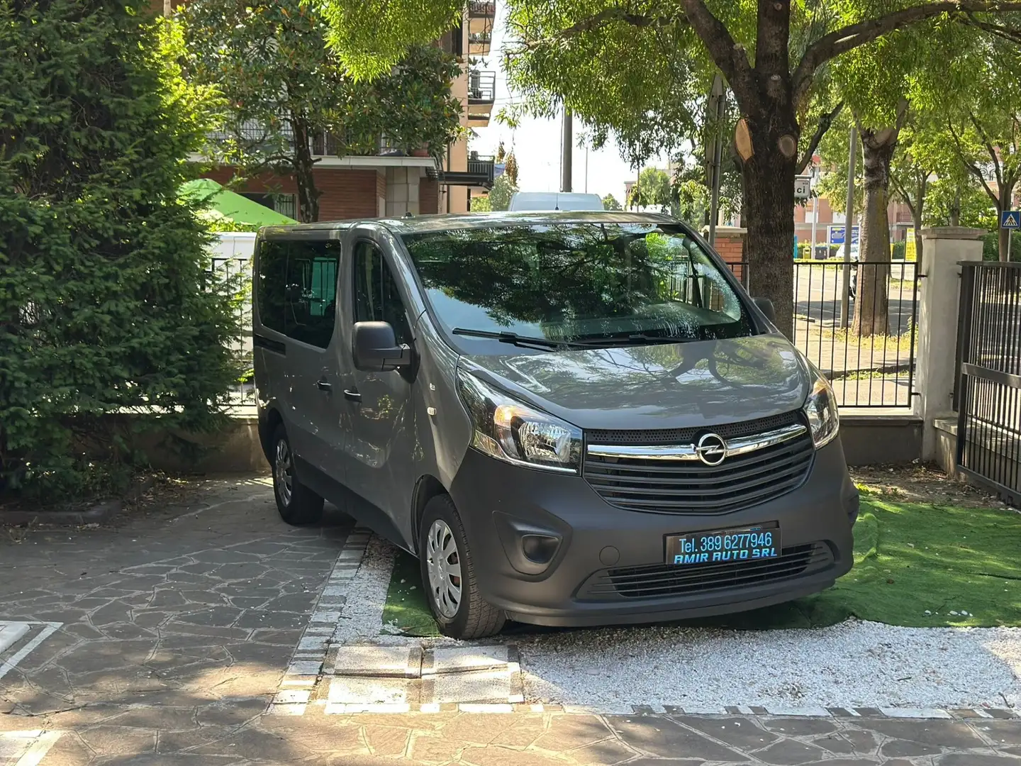 Opel Vivaro 29 1.6 BiTurbo S&S EcoFLEX PC-TN Combi Grigio - 1