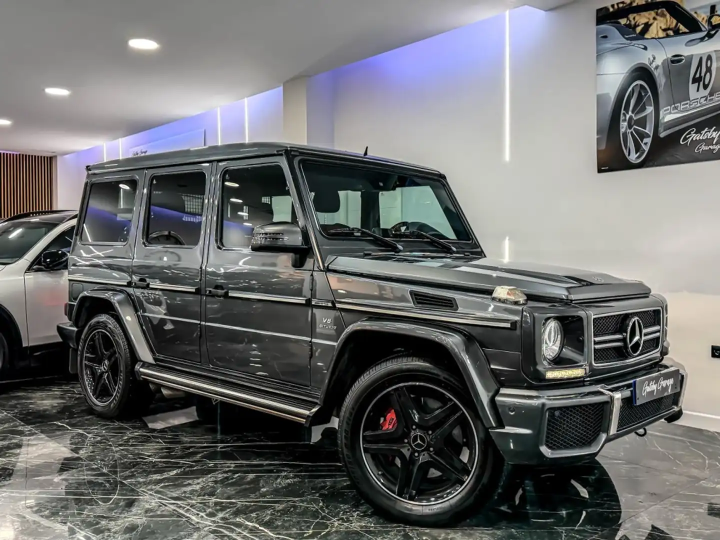 Mercedes-Benz G 63 AMG Largo Aut. Gris - 2