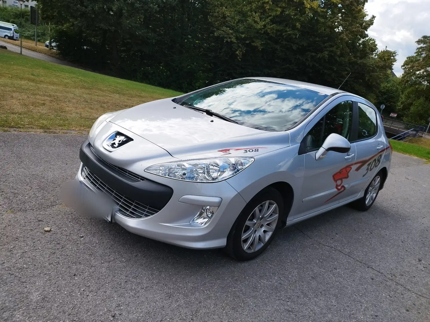 Peugeot 308 100 VTi Filou - 1