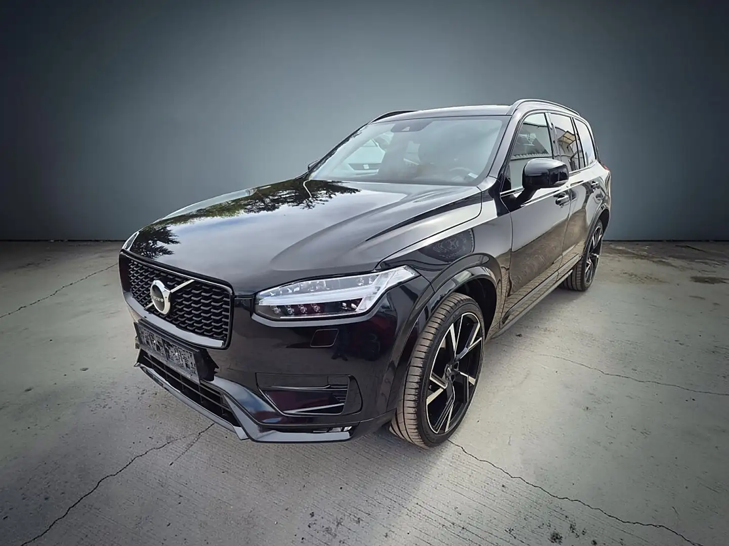 Volvo XC90 B5 AWD R-Design Mild-Hybrid 7 Sitzer Schwarz - 1
