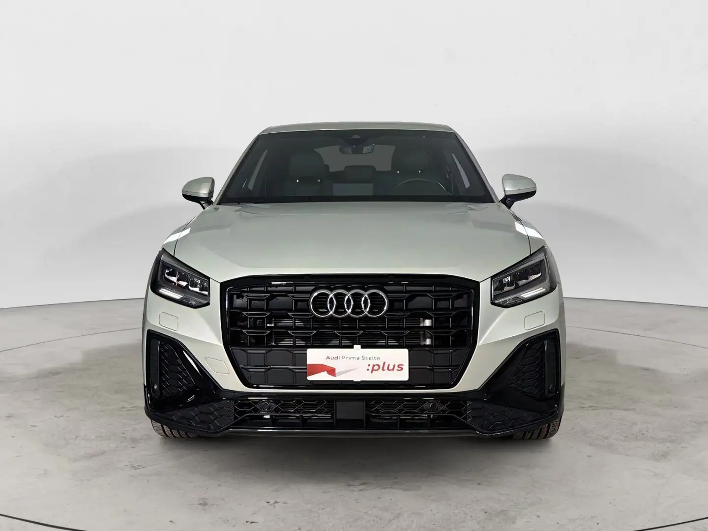 Audi Q2 30 TDI S tronic S line Edition Argento - 2