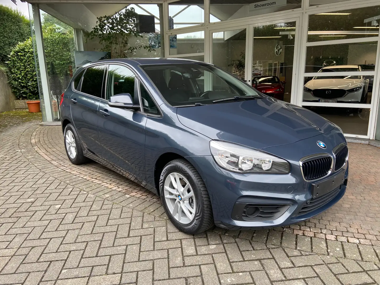 BMW 216 Active Tourer dAutomatique / HAYON ELECTRIQUE Gris - 1