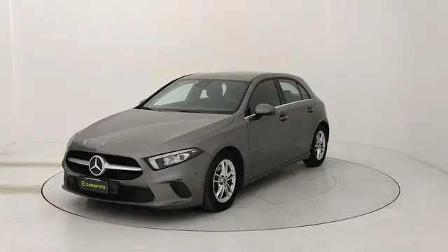 Mercedes-Benz A 180 180 d Business auto