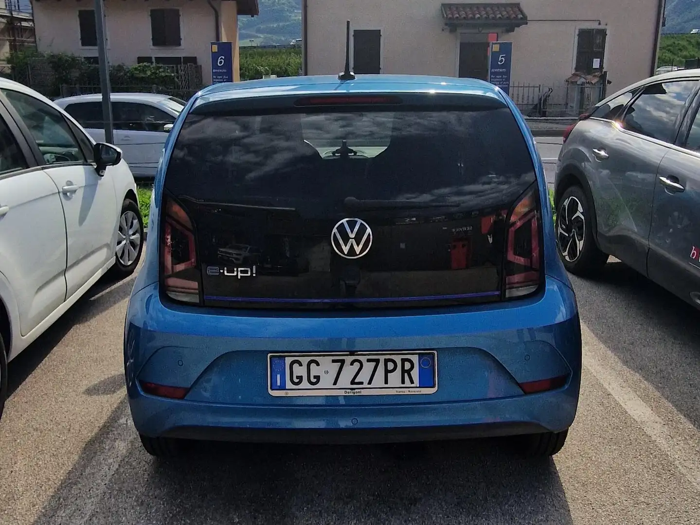 Volkswagen e-up! E-UP! 61 kw 83 CV Blu/Azzurro - 2