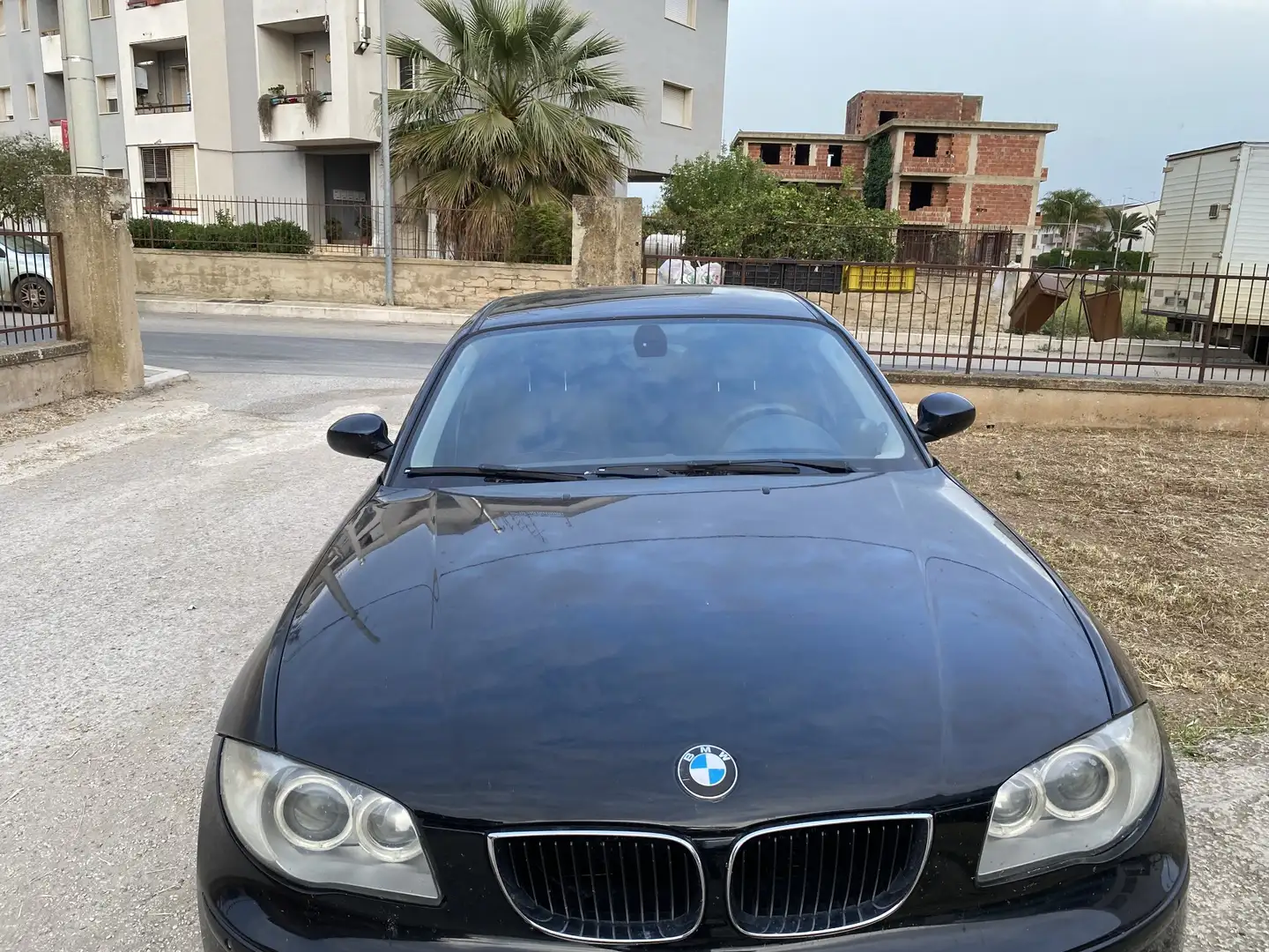 BMW 120 sport - 1