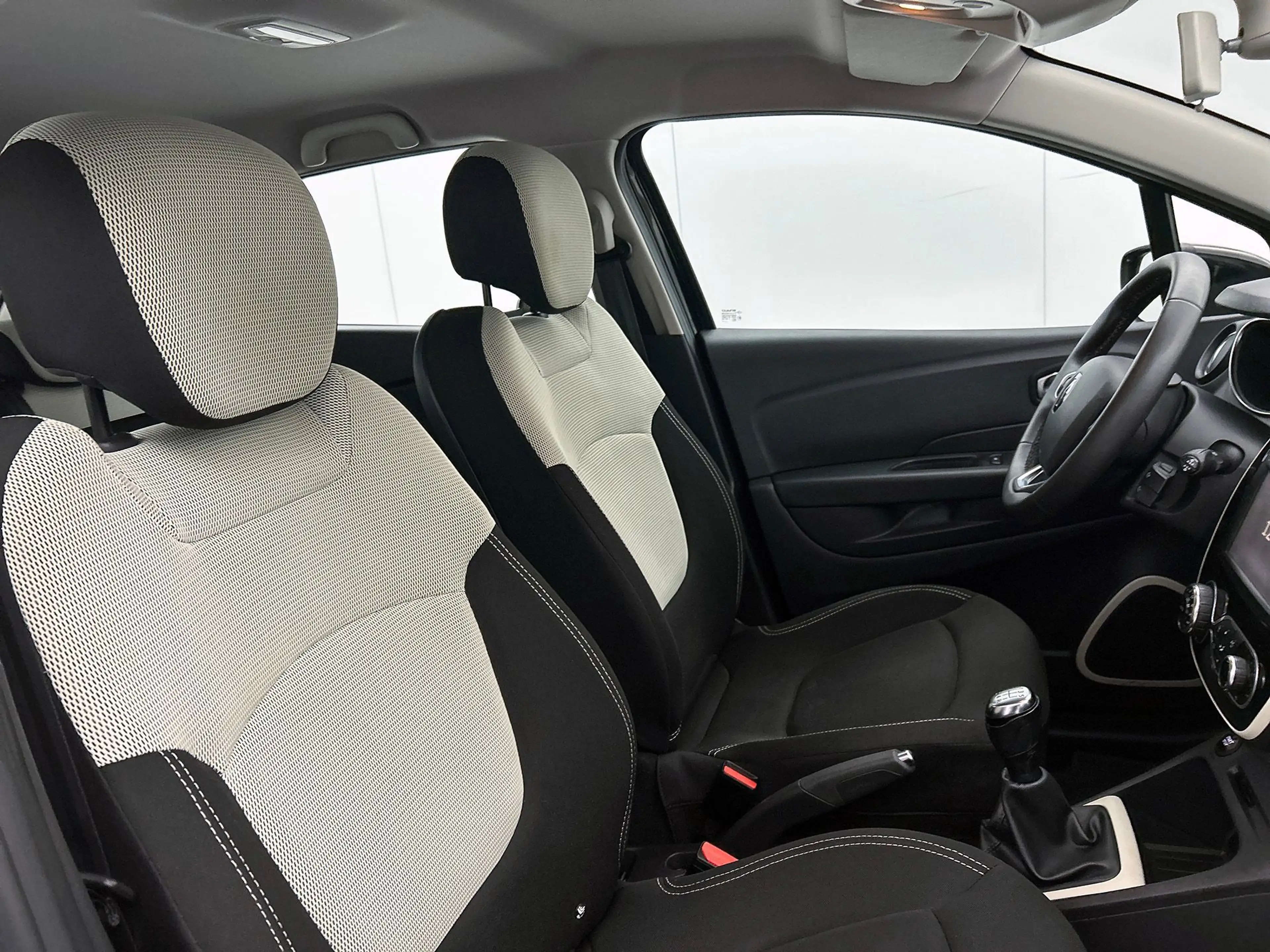 Renault Captur 0.9 TCe Zen | Cruise Control | Navigatie | Airco | — photo 12