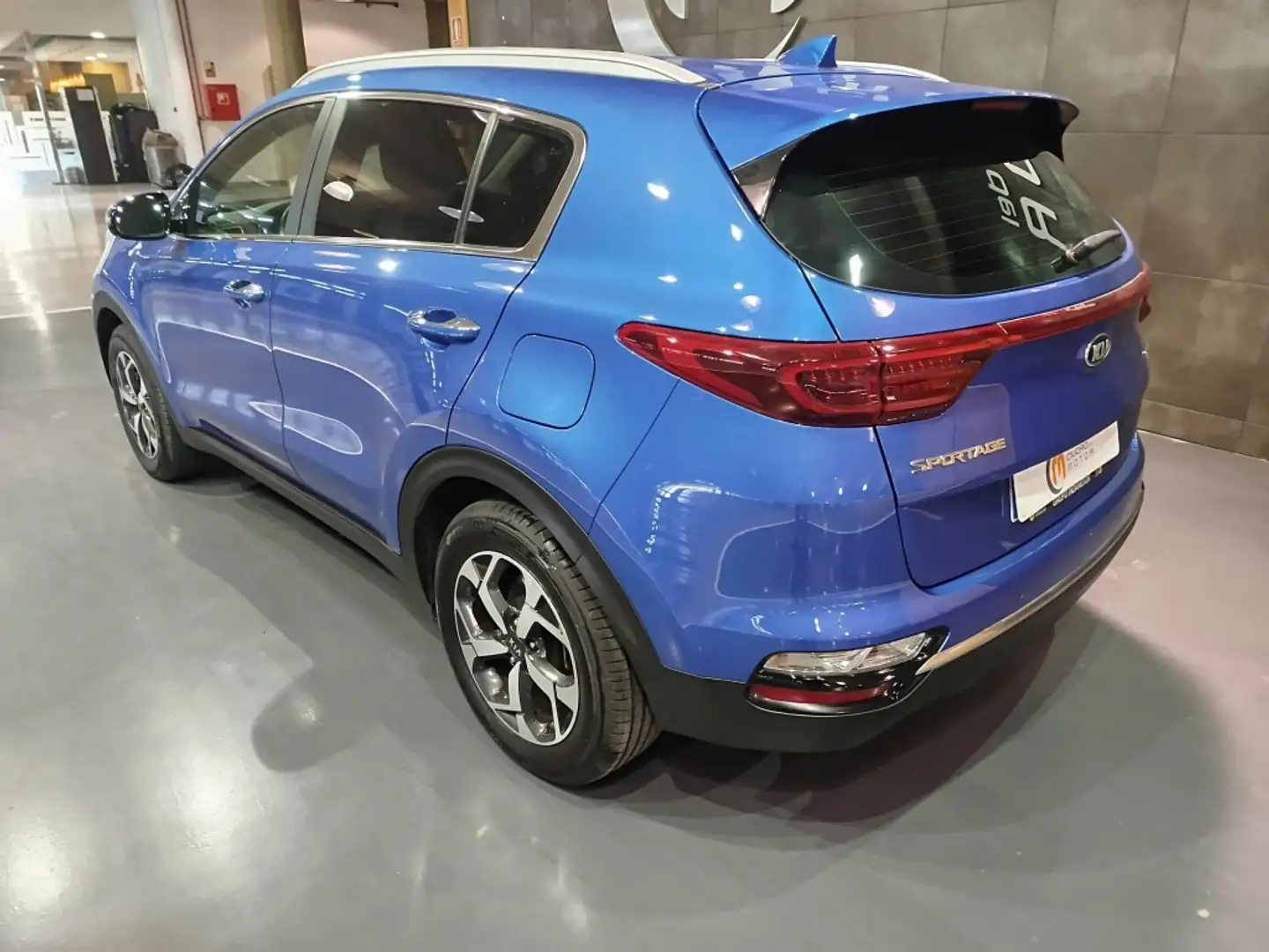 Kia Sportage 1.6 CRDi Business 4x2 115 Azul - 2