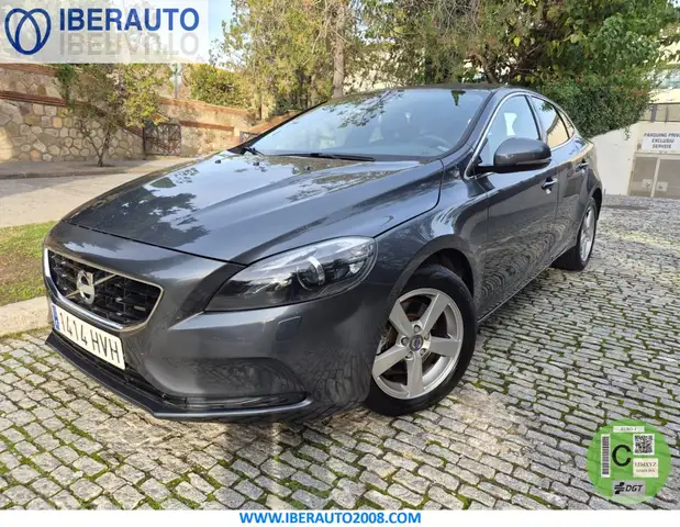 Volvo V40 T4 Kinetic