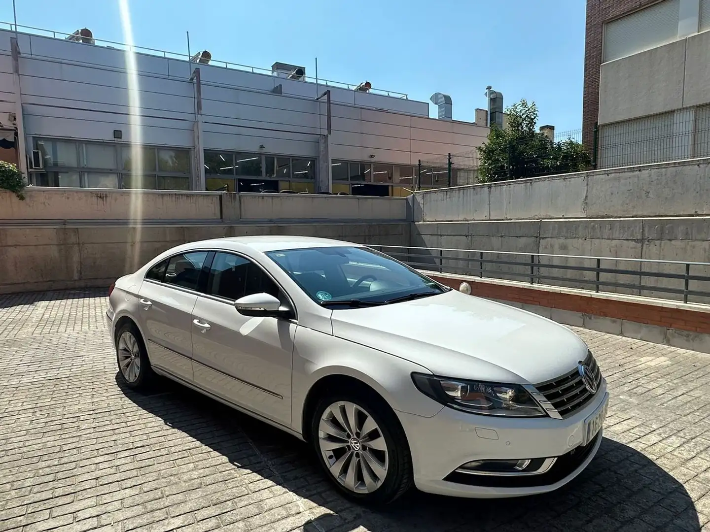 Volkswagen CC 2.0TDI BMT ADVANCE 150 Blanco - 2