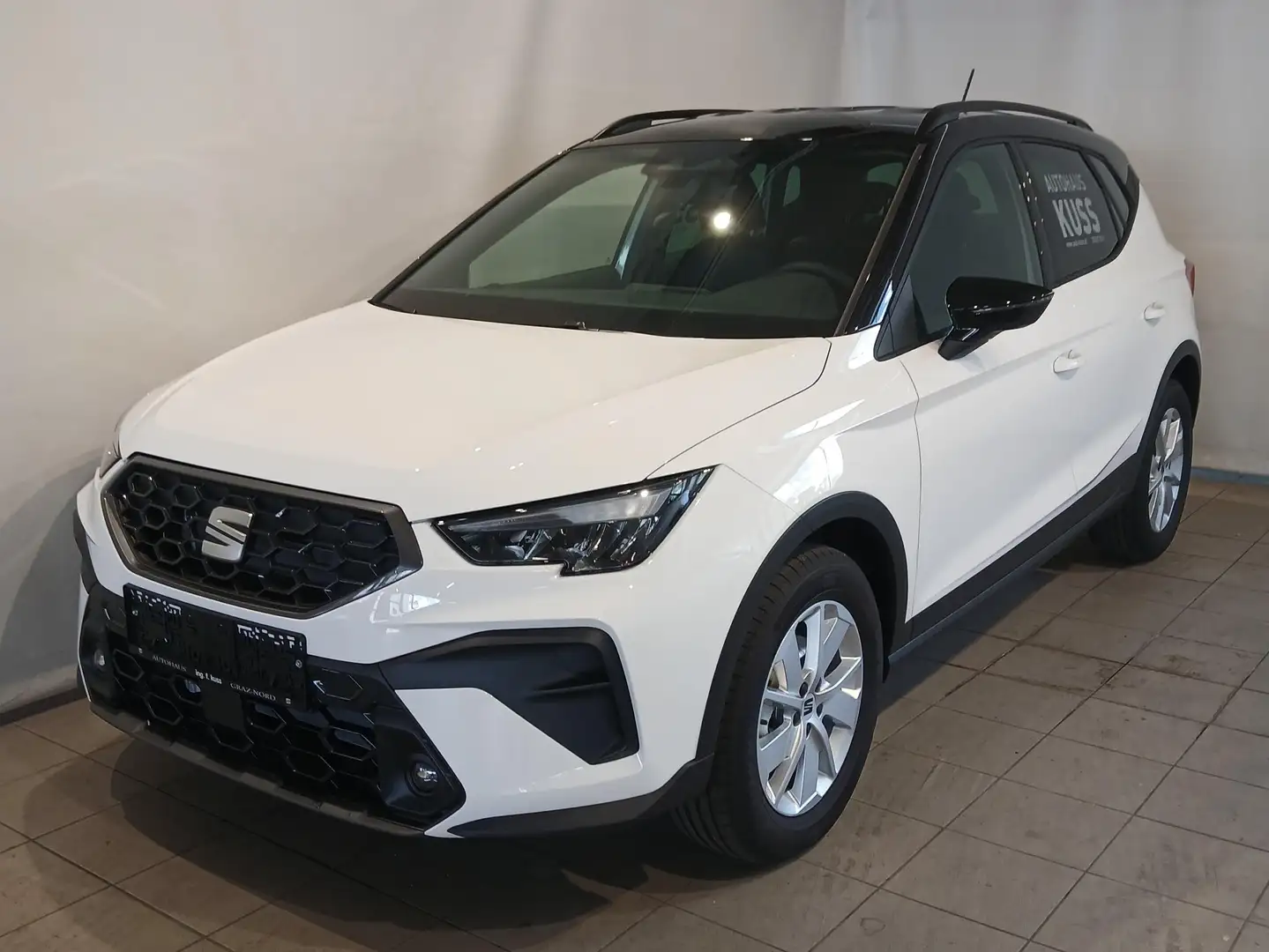 SEAT Arona Style DSG 10 Jahre Garantie Weiß - 1