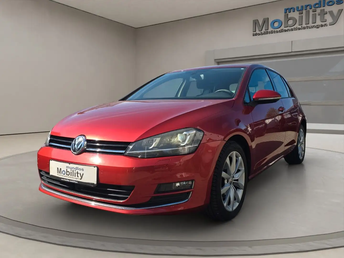 Volkswagen Golf VII Lim. Highline ACC Xenon Standheizung Rood - 1