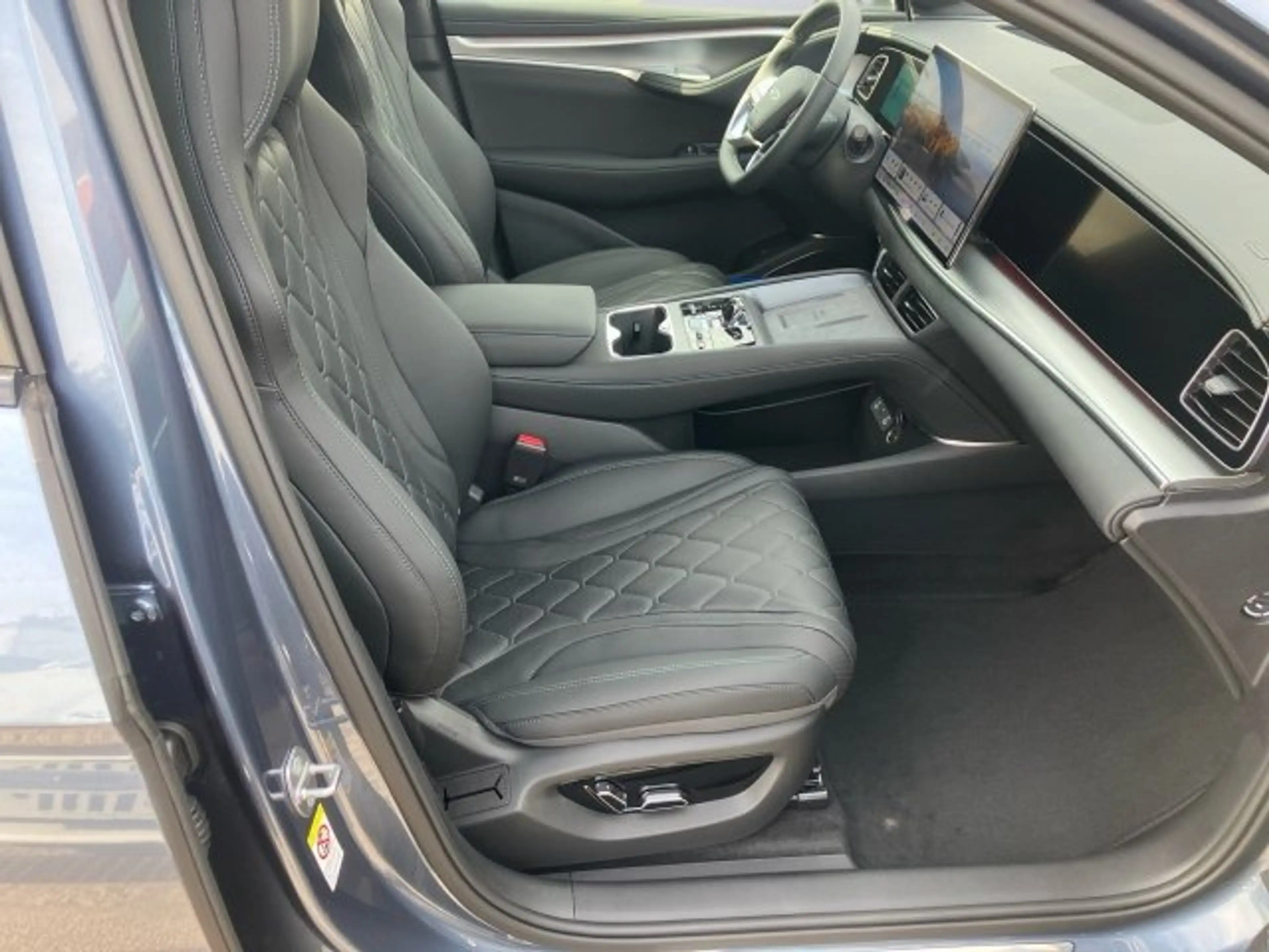BYD Sealion 7 Excellence AWD — photo 11