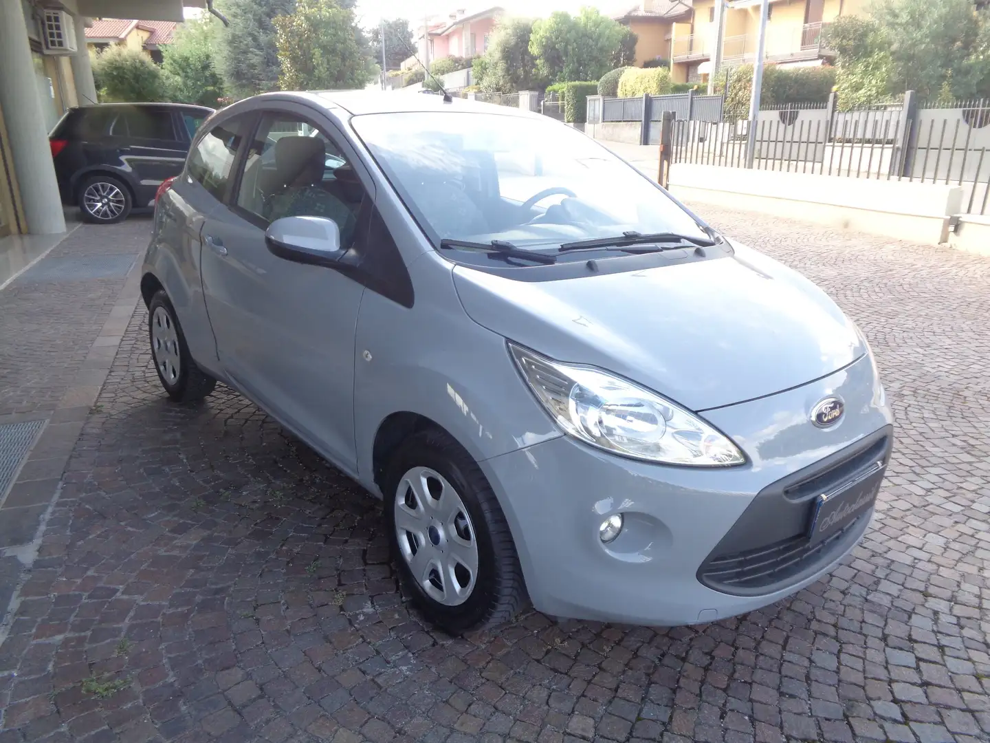 Ford Ka/Ka+ Ka II 3p Ka 1.2 Titanium esp 69cv E6B KM VERI!!!!! Gri - 2