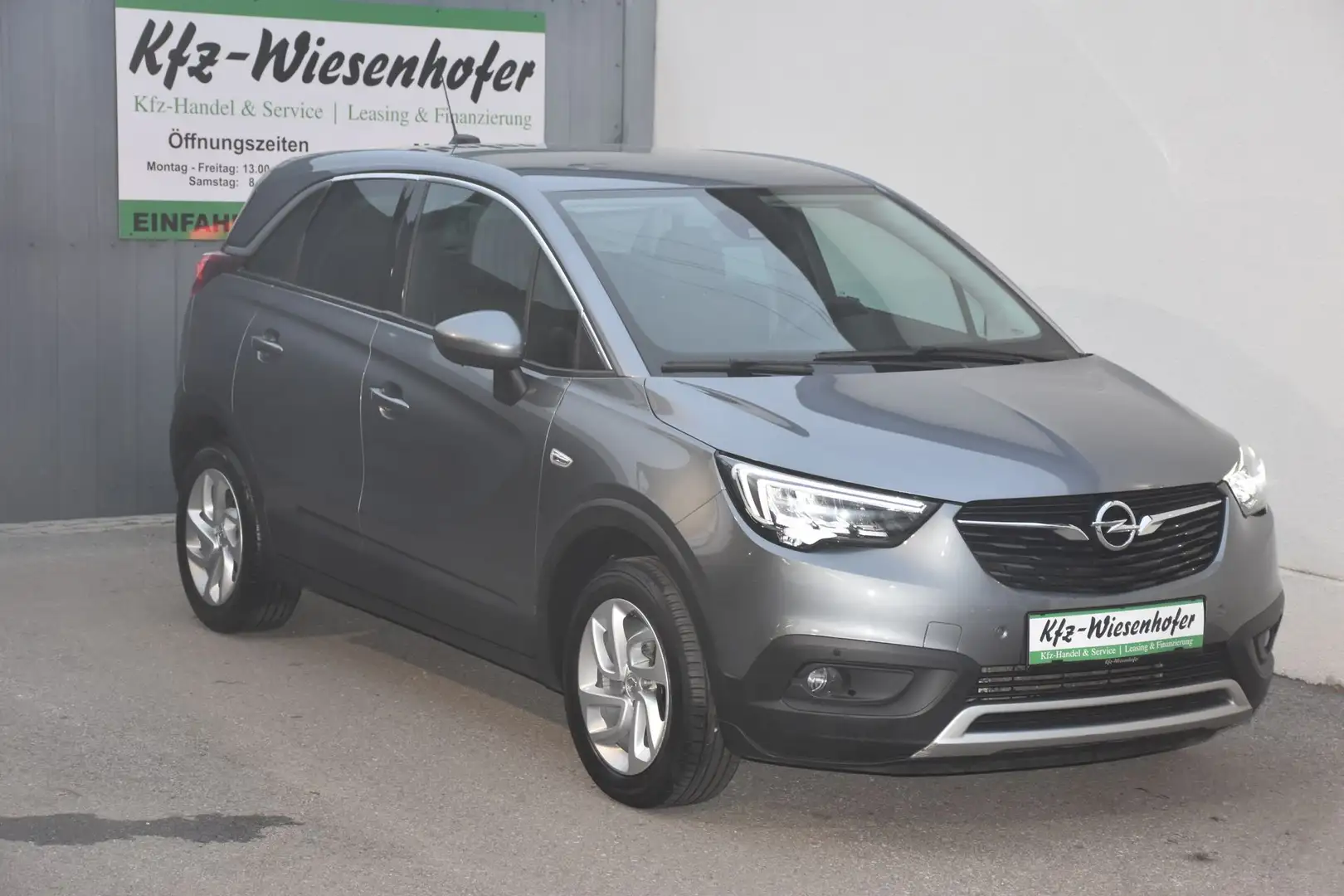 Opel Crossland X Automatik 1.2 Turbo Innovation Grau - 1