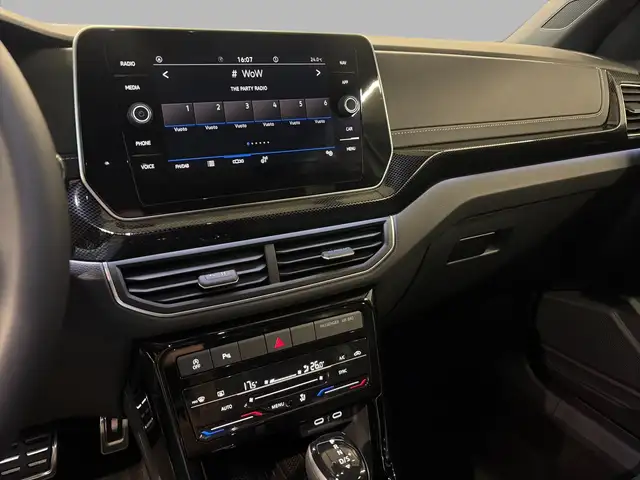 Volkswagen T-Cross view 12