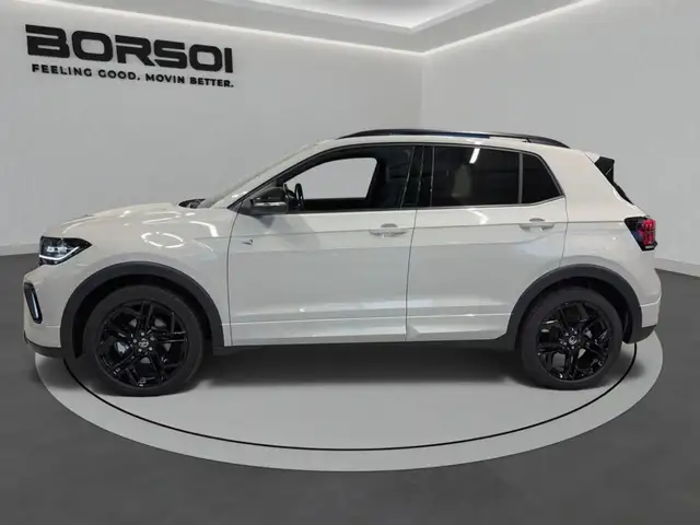 Volkswagen T-Cross view 2