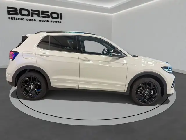 Volkswagen T-Cross view 6