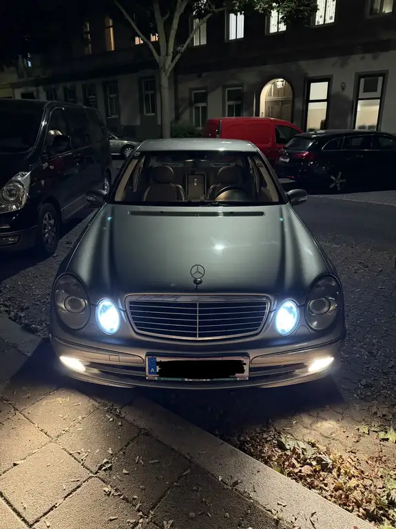 Mercedes-Benz E 320 2003 из Европы — купить под ключ
