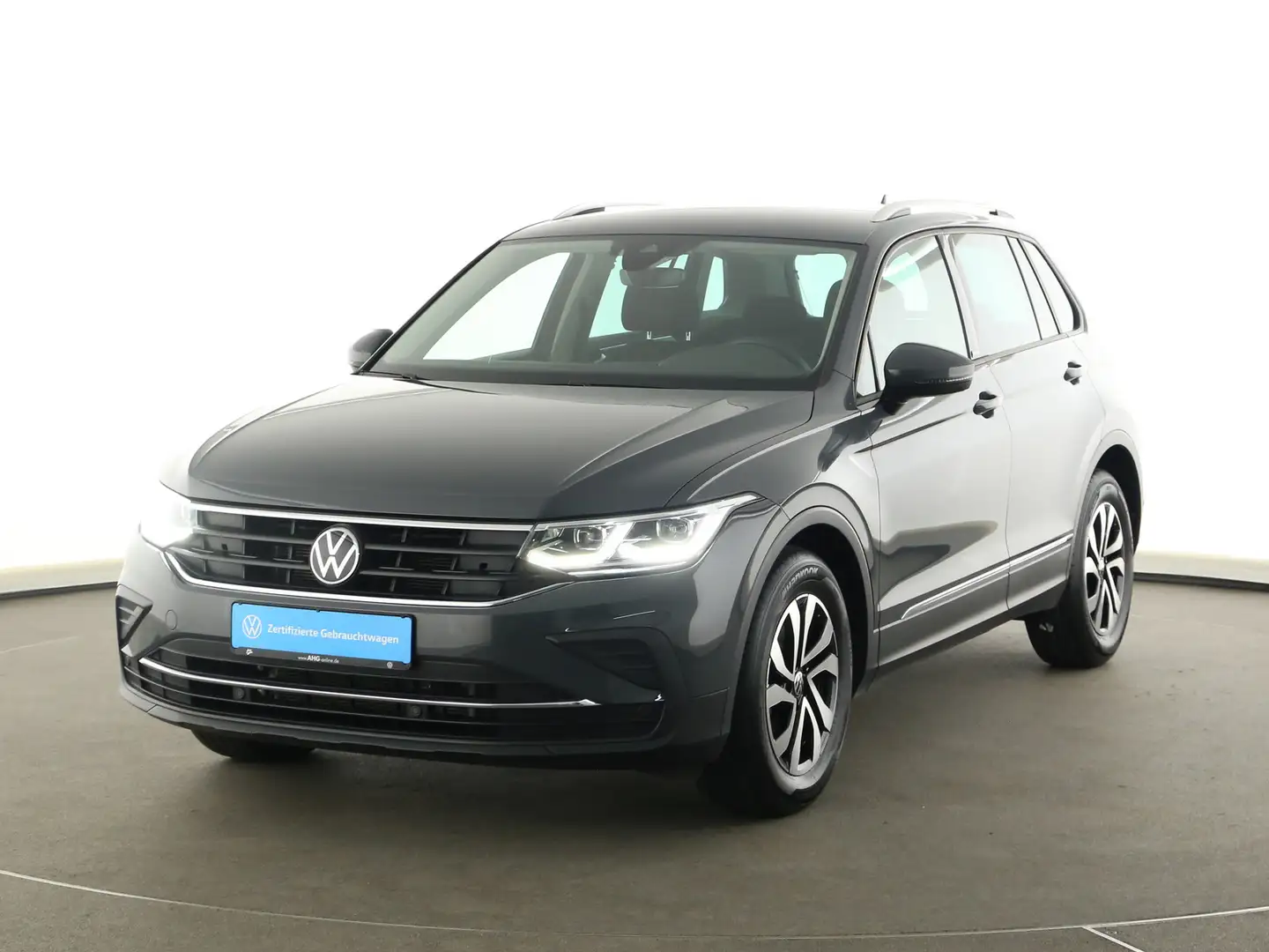 Volkswagen Tiguan 1.5 TSI DSG Active Grau - 2