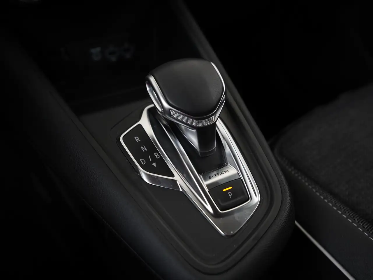 Renault Captur 1.6 E-Tech Plug-in Hybrid 160 Intens Camera Ke, миниатюра 10
