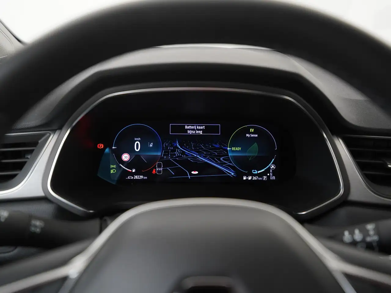 Renault Captur 1.6 E-Tech Plug-in Hybrid 160 Intens Camera Ke, миниатюра 8
