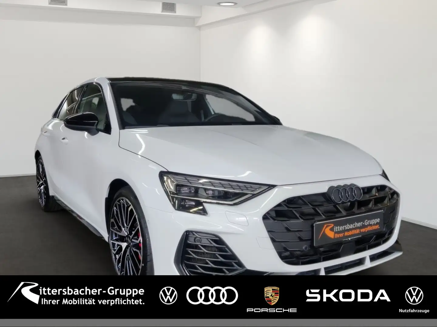 Audi S3 Navi+ParkenPlus+Fahren Paket Matrix Weiß - 1