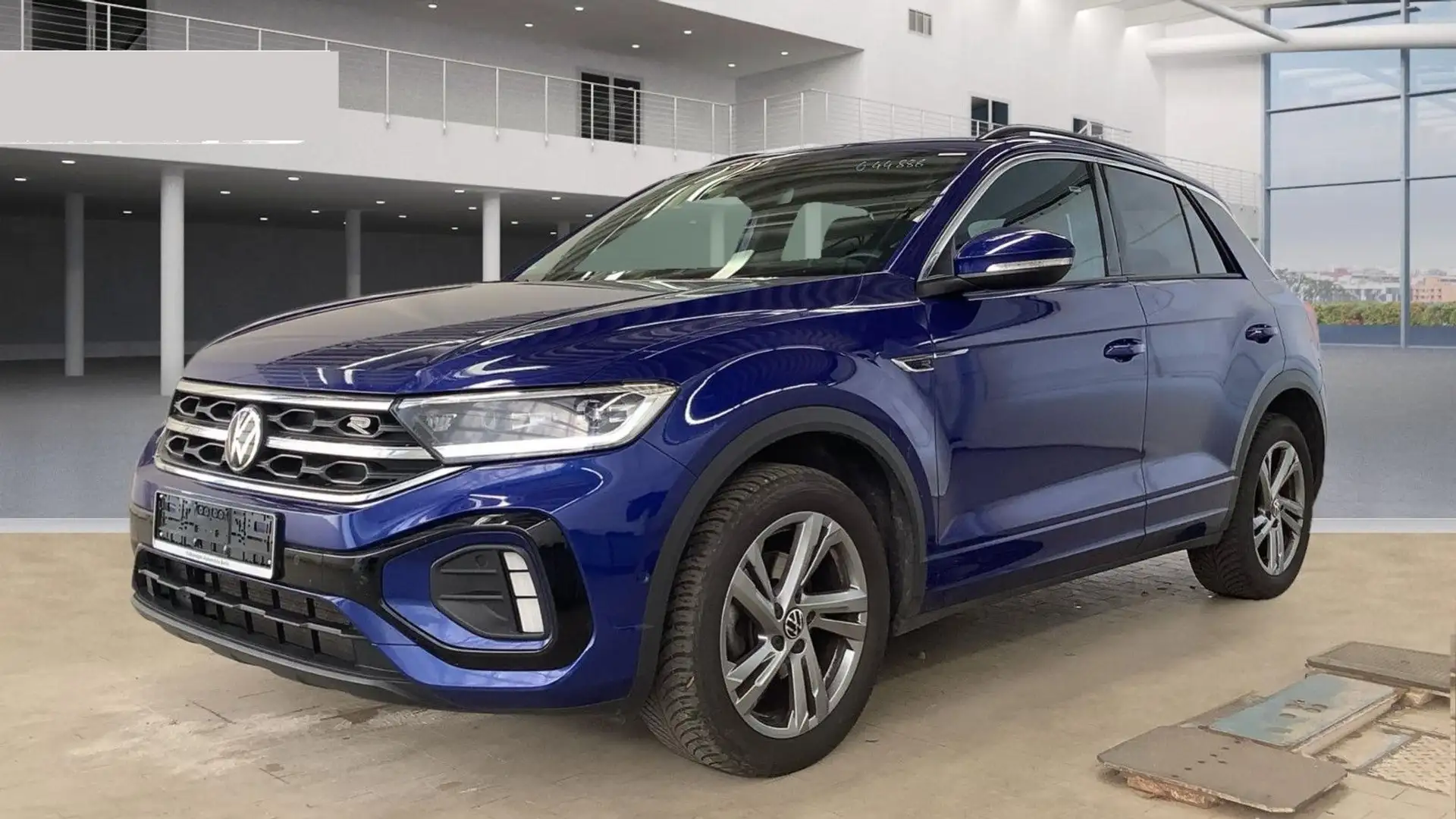 Volkswagen T-Roc 1.5 TSI R-Line DSG ACC LED Kamera Navi Blau - 1