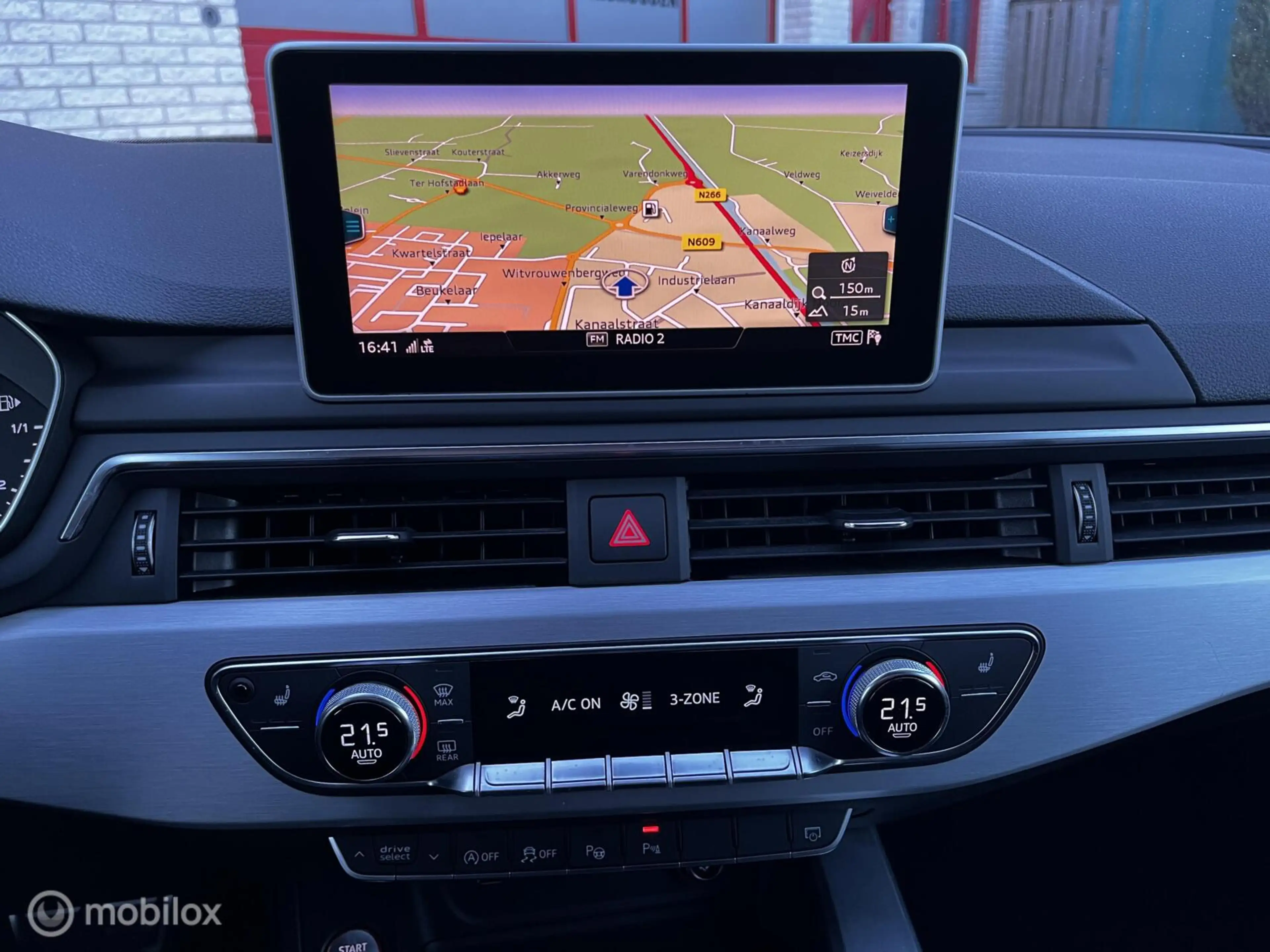 Audi S4 Avant 3.0 TFSI S4 quattro — photo 11