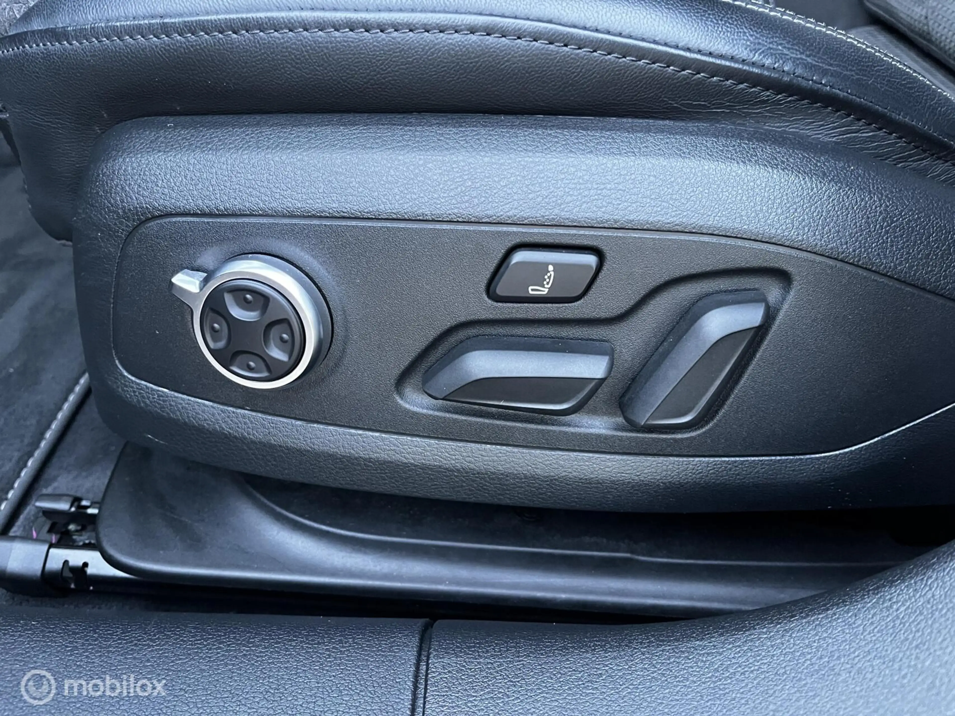 Audi S4 Avant 3.0 TFSI S4 quattro — photo 15