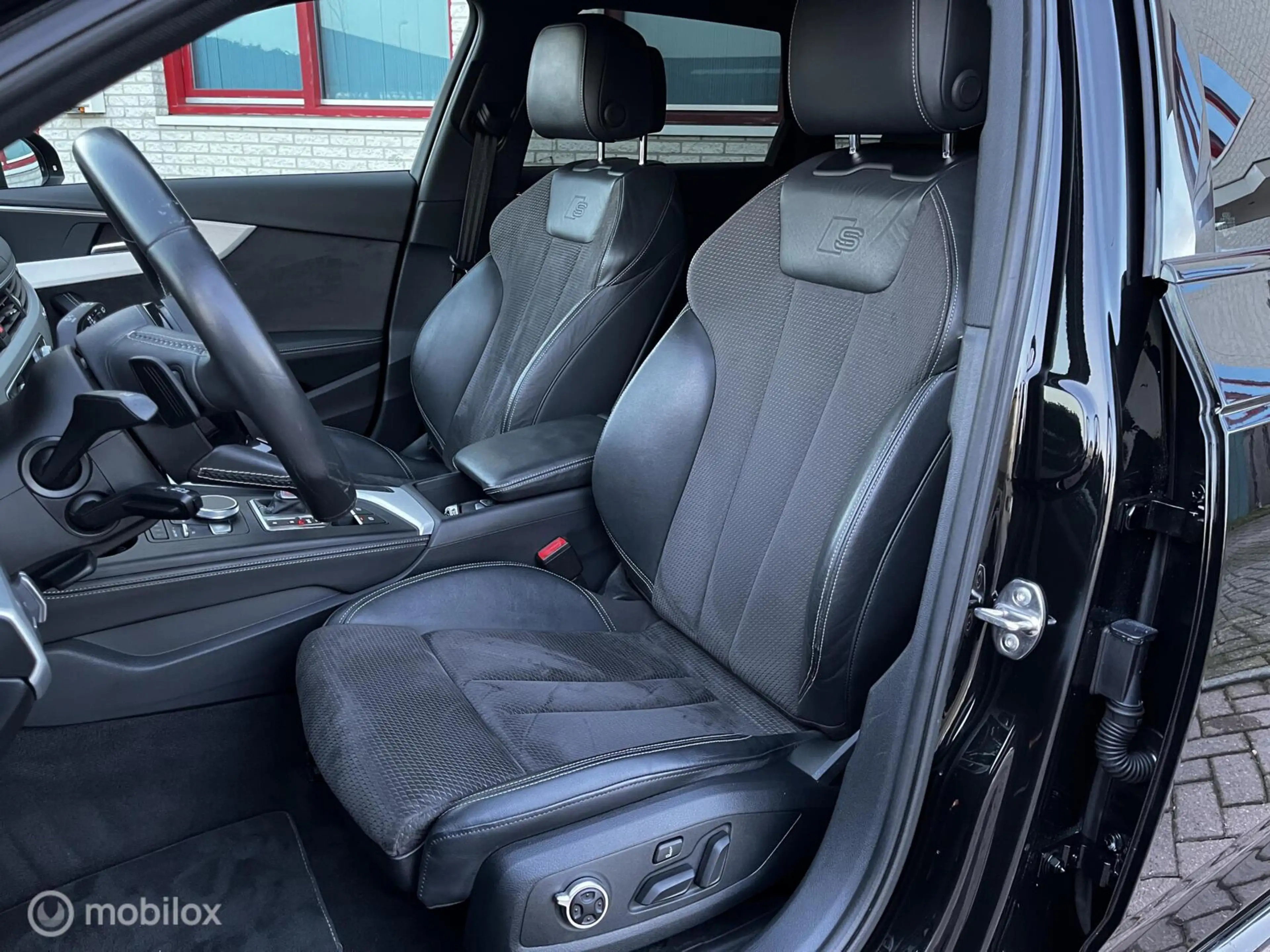 Audi S4 Avant 3.0 TFSI S4 quattro — photo 8