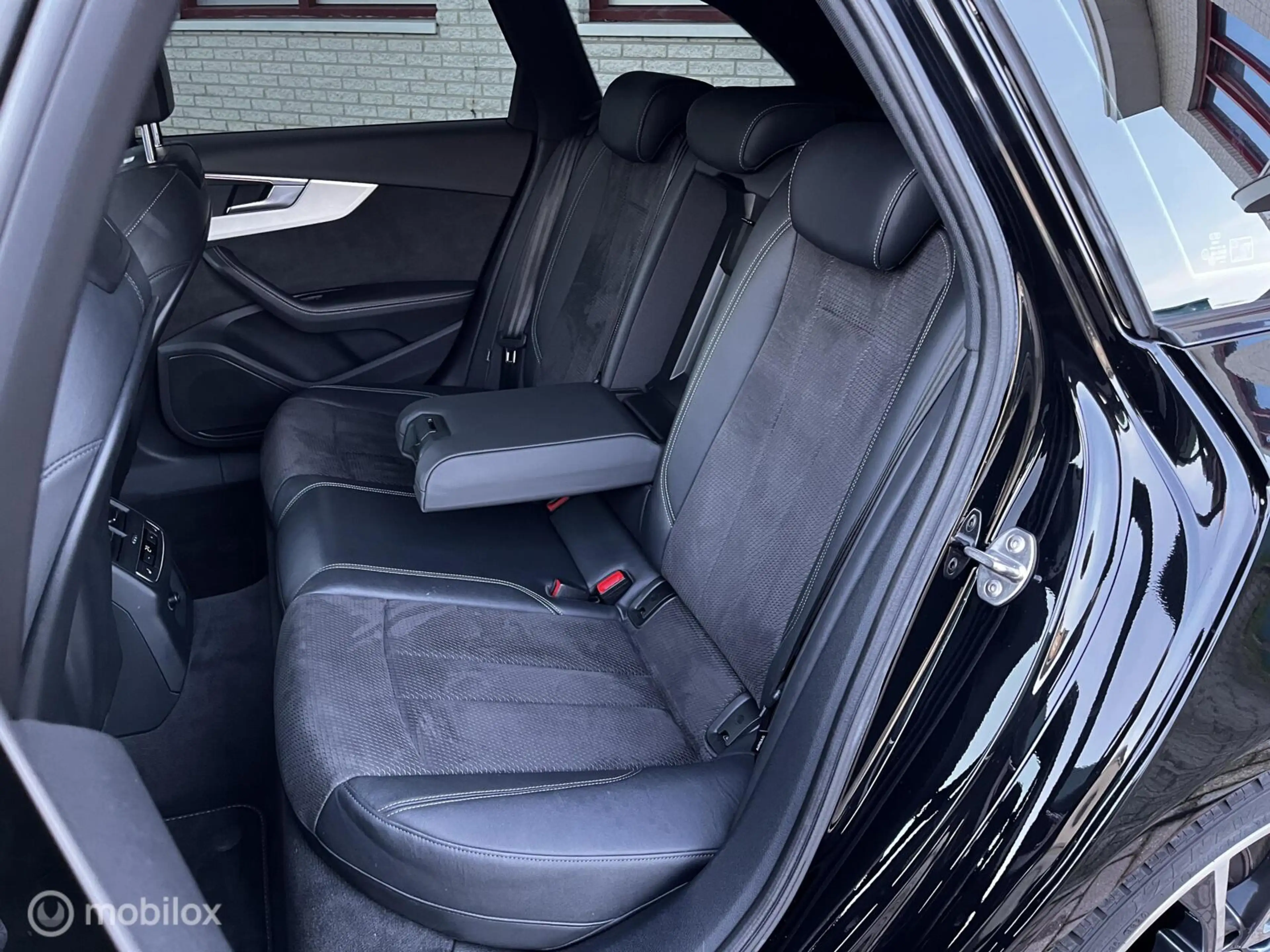 Audi S4 Avant 3.0 TFSI S4 quattro — photo 9