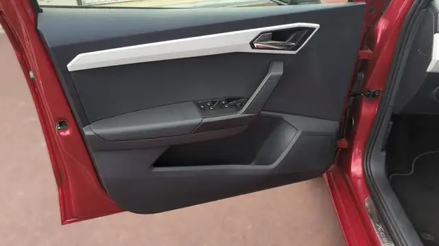 SEAT Ibiza view 7