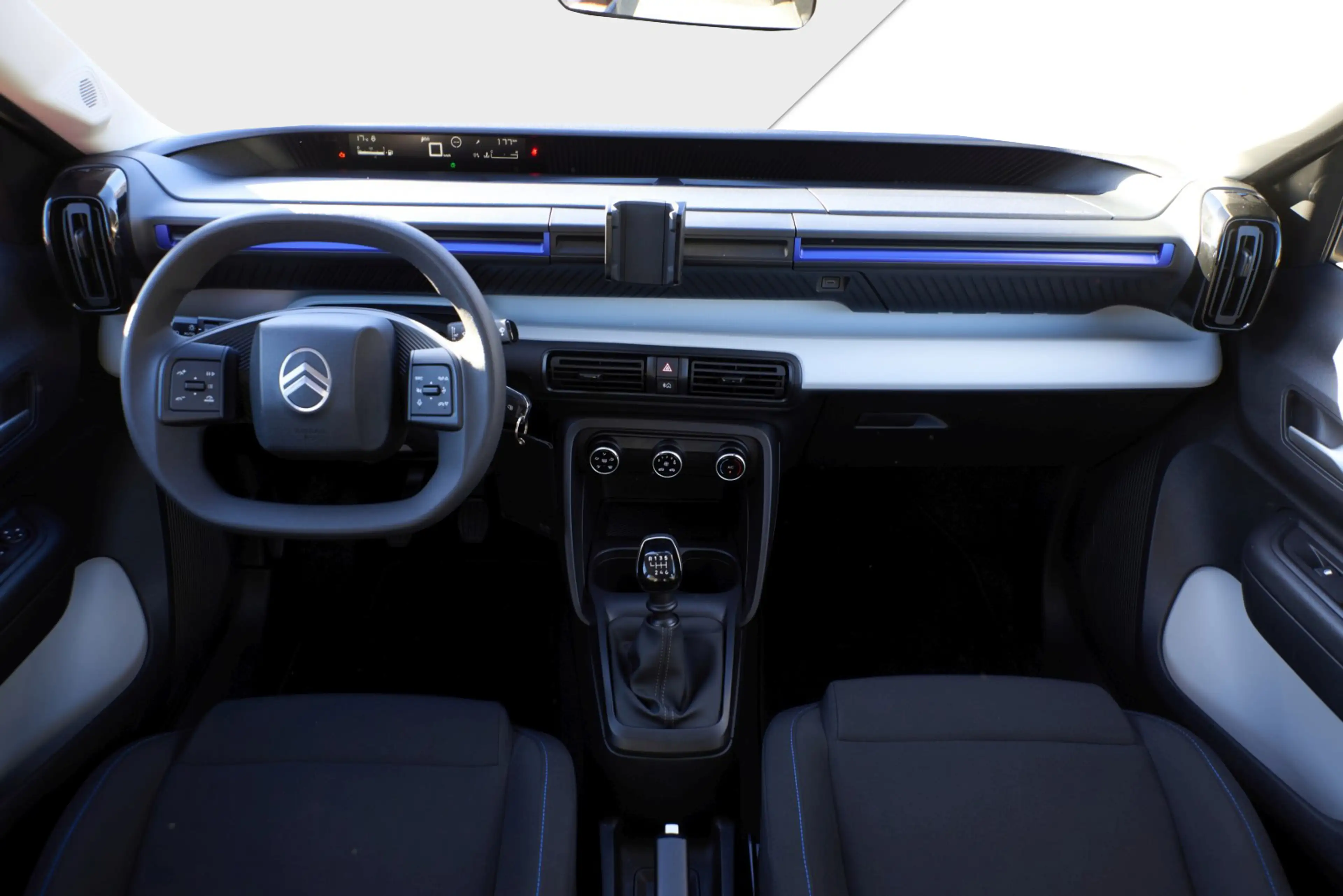 Citroen C3 PureTech 100 YOU — photo 11