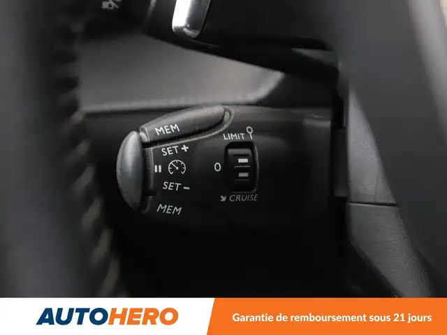 Peugeot 2008 view 25