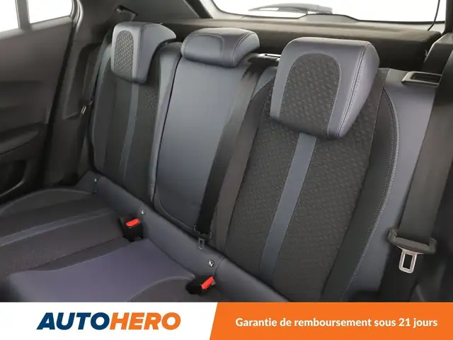 Peugeot 2008 view 14