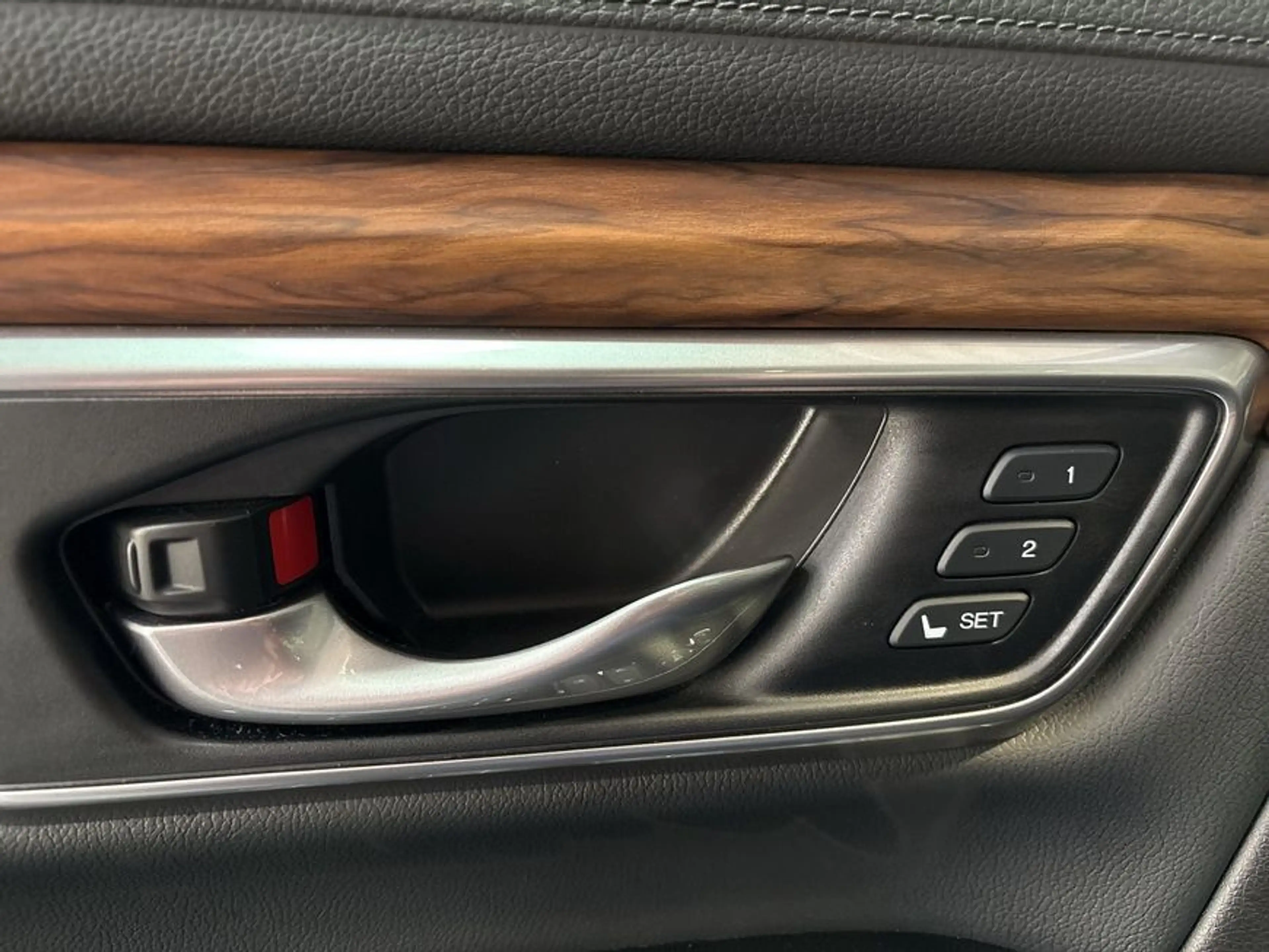 Honda CR-V 2.0 i-MMD Hybrid 4WD Executive — photo 21