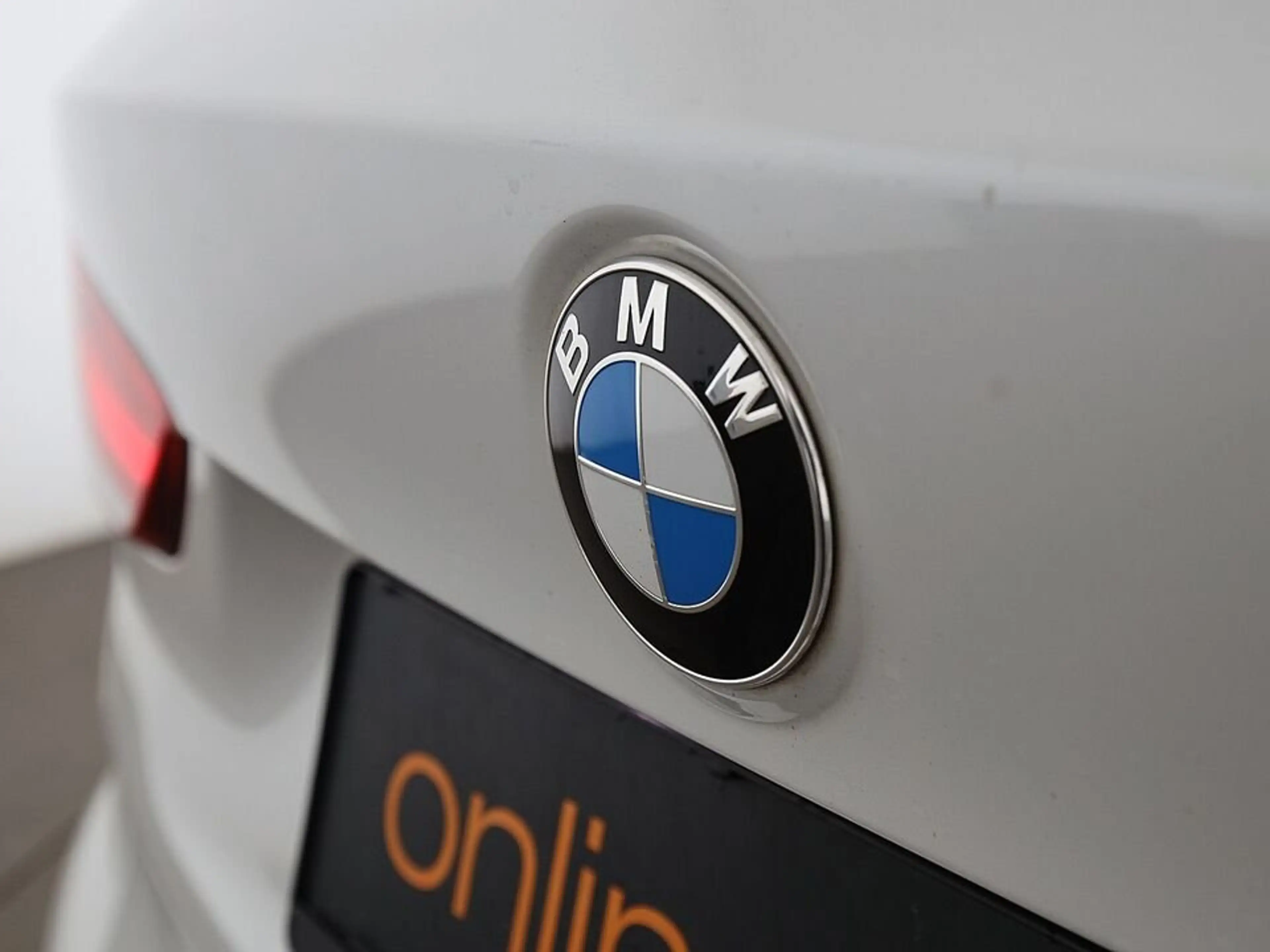 BMW X1 sDrive16d X-Line Aut LED LEDER NAVI SITZHZG — photo 8