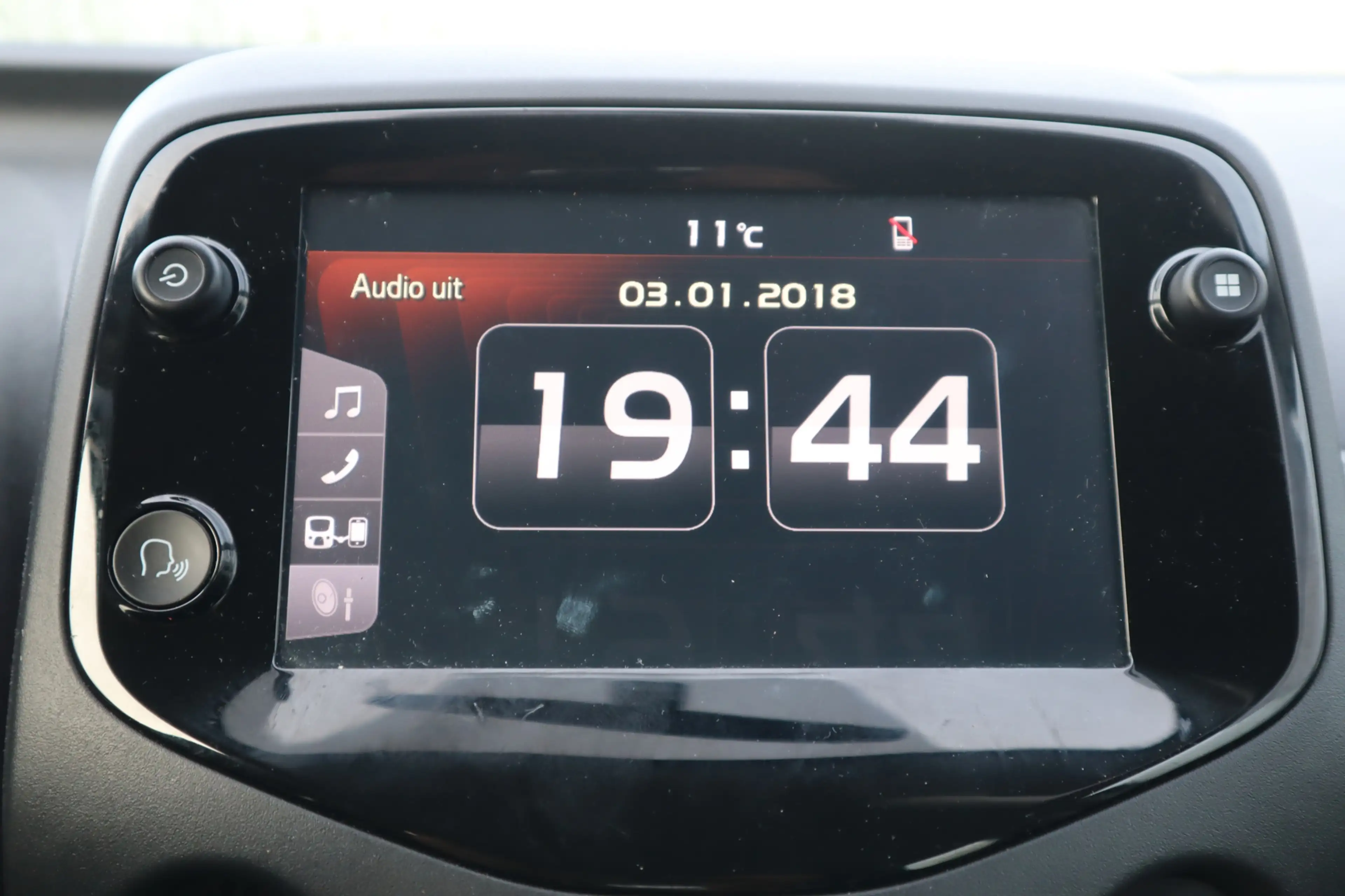 Peugeot 108 1.0 e-VTi Active — photo 14