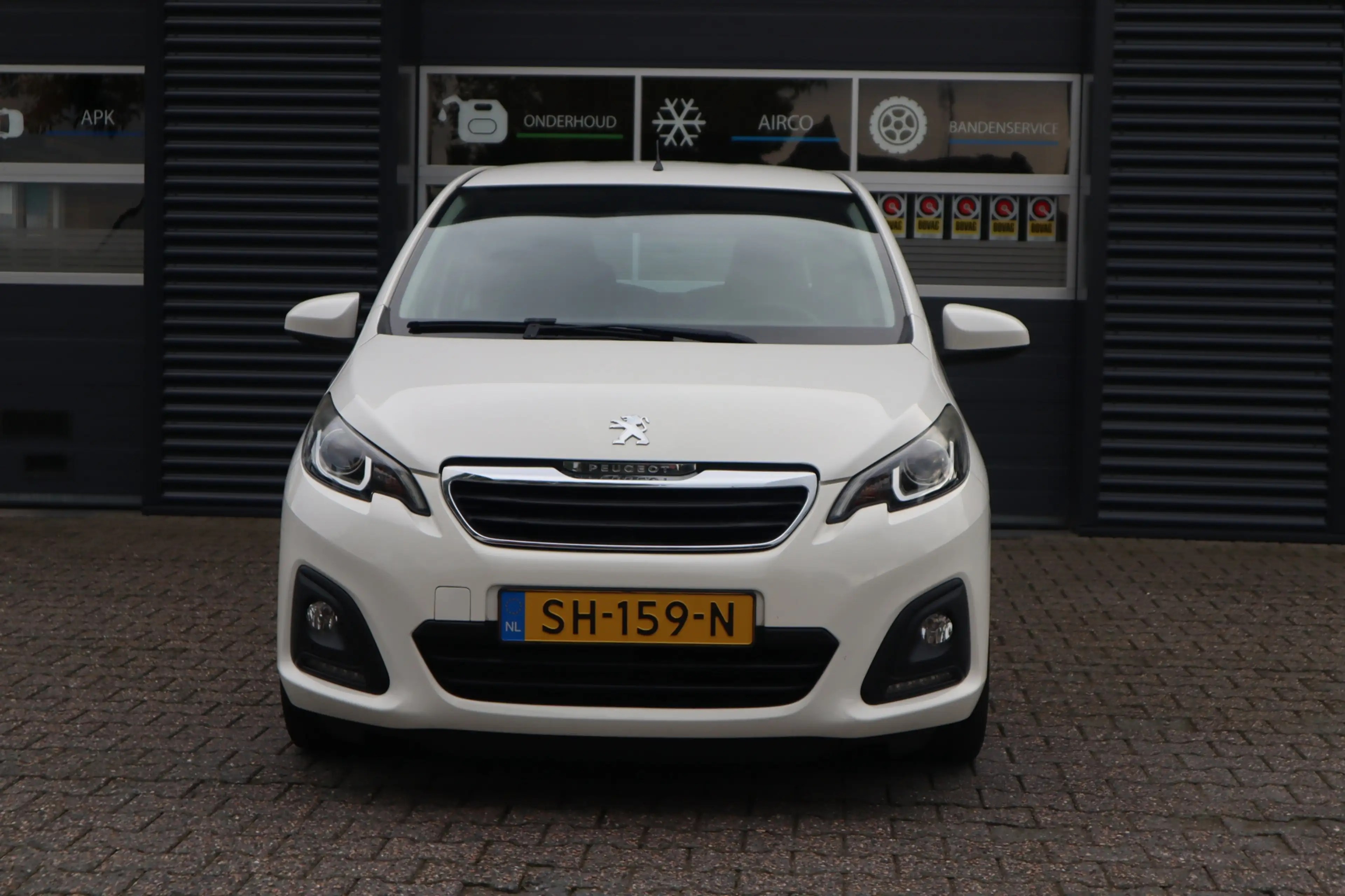 Peugeot 108 1.0 e-VTi Active — photo 2