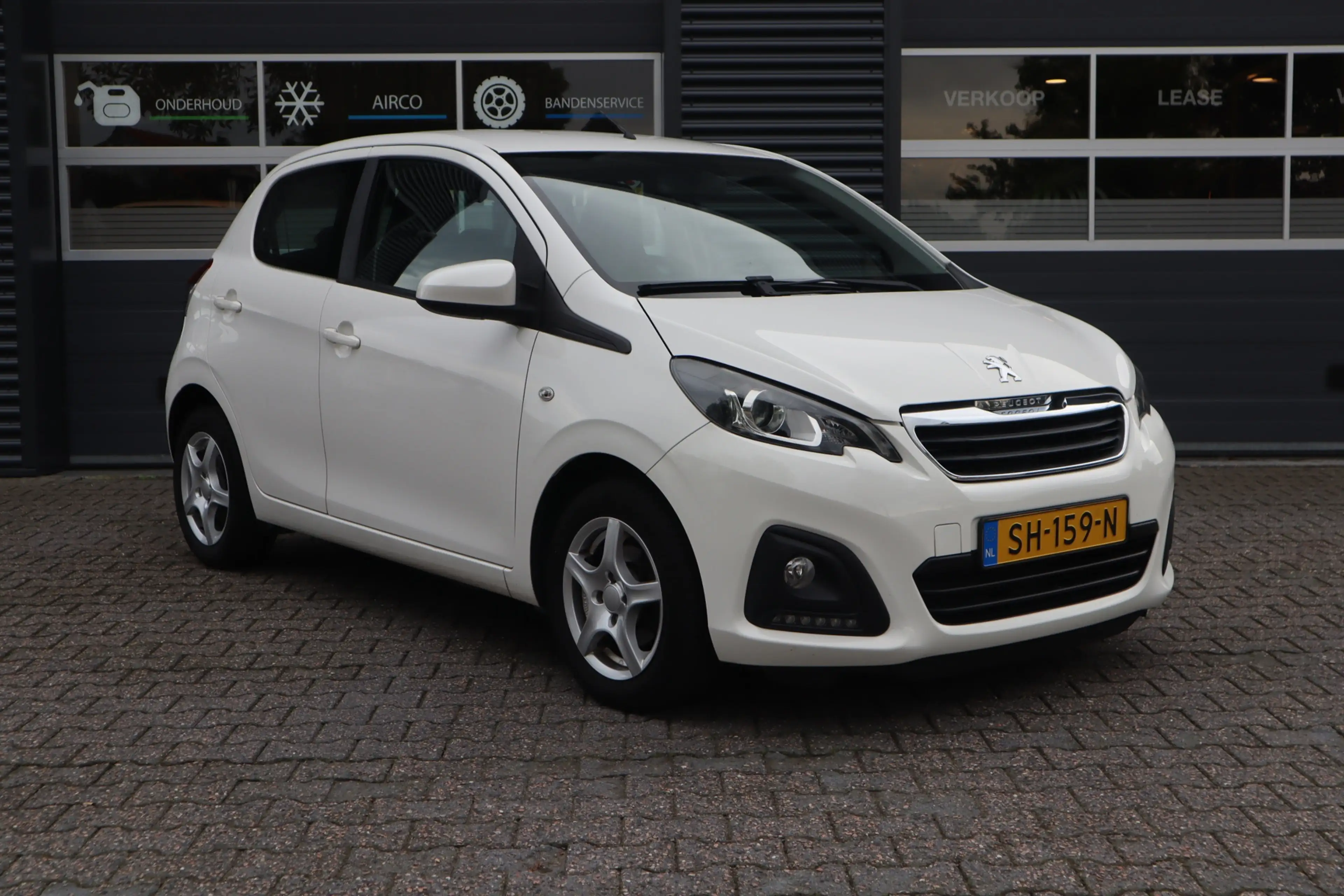 Peugeot 108 1.0 e-VTi Active — photo 3