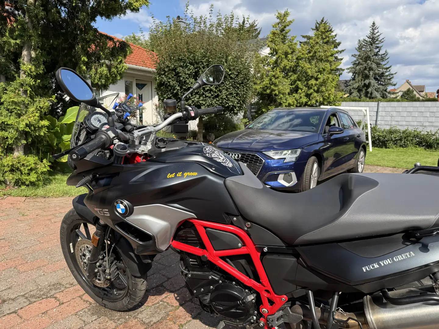 BMW F 700 GS Inkl. Sicherheits-, Dynamik, und Komfortpakt Szürke - 2
